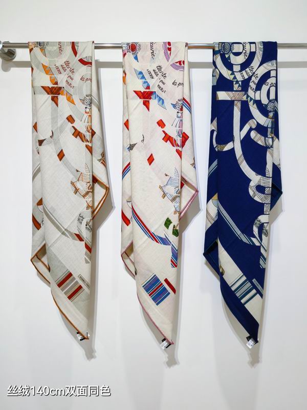 Hermes scarf 140X140cm 70%羊绒 30%真丝 E090608